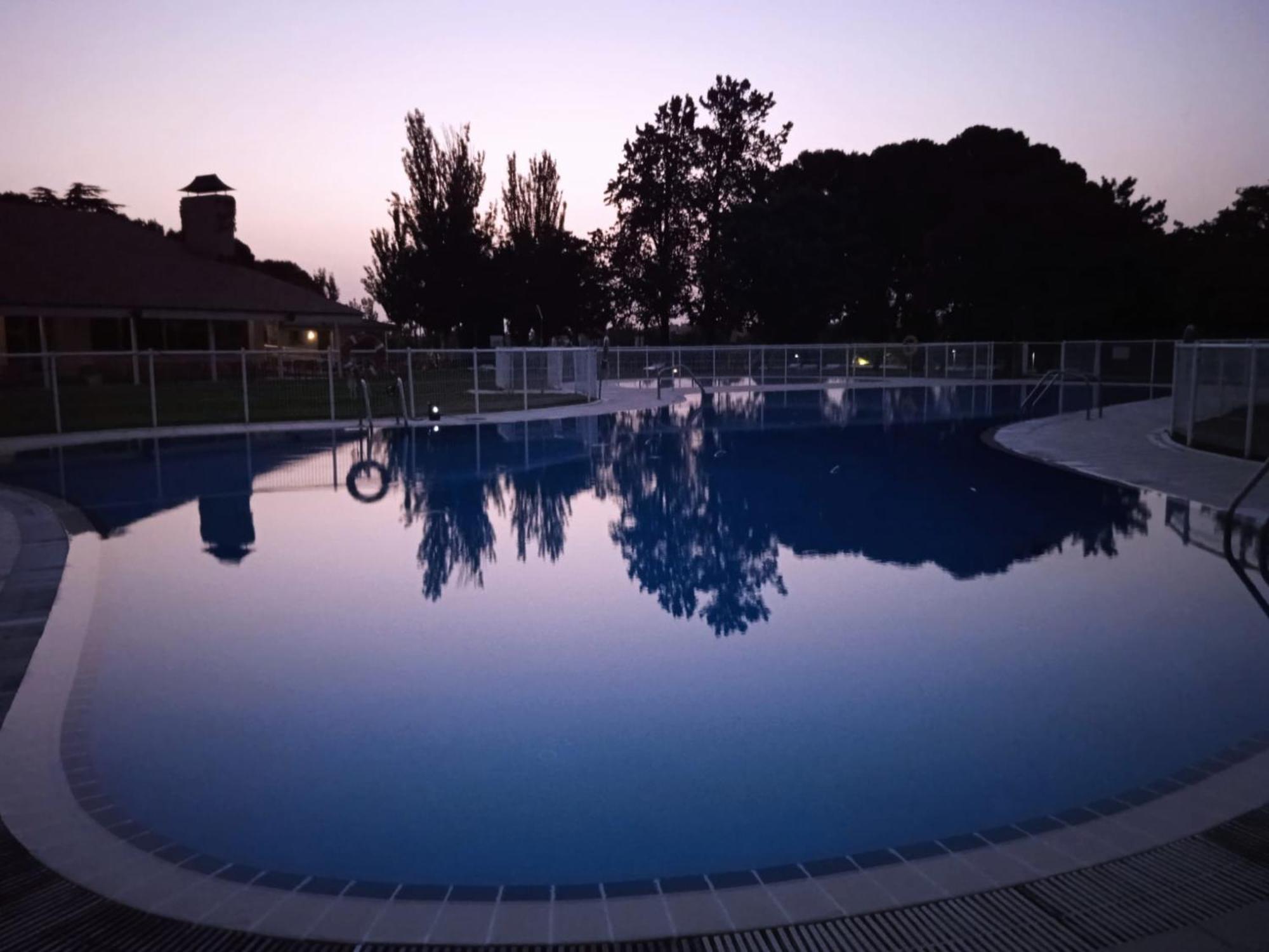 Albergue Zaragoza Camping Zewnętrze zdjęcie